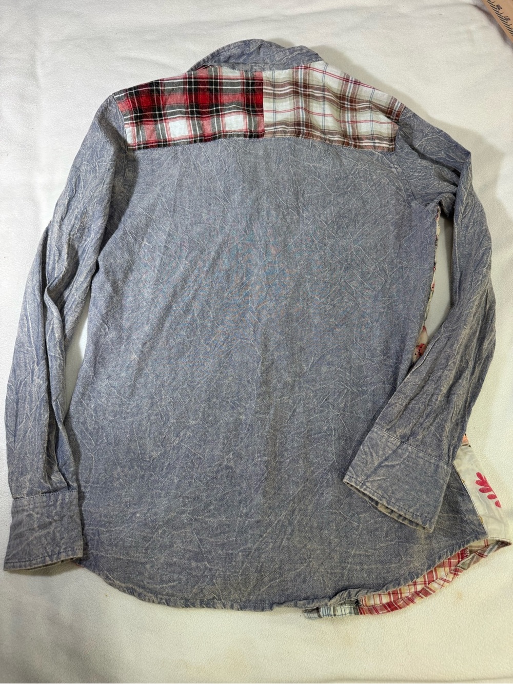 Sundance Medium Patchwork Plaid Floral Chambray Denim Button Down Boho Shirt - Picture 11 of 13